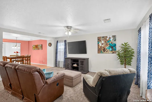 8327 Davis Cavern San Antonio, TX 78254
