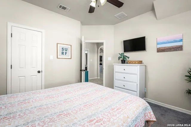 824 Water Oak Schertz, TX 78154