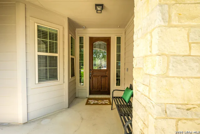 824 Water Oak Schertz, TX 78154