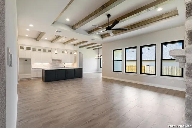 278 Allen Ave Castroville, TX 78009