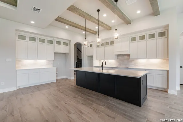 278 Allen Ave Castroville, TX 78009
