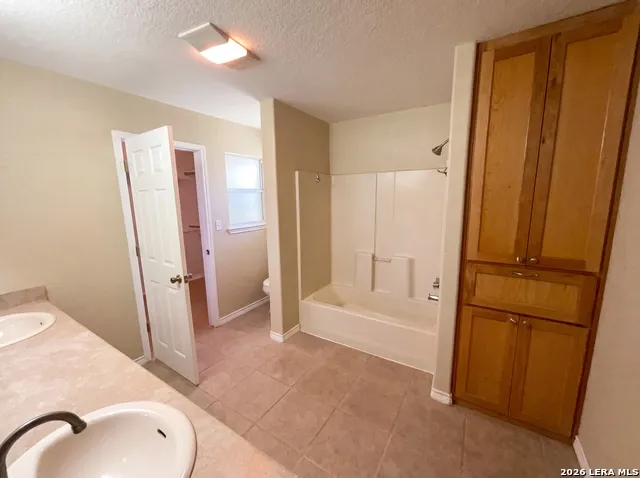 1014 Avenue I Poteet, TX 78065