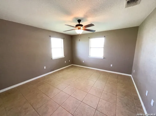 1014 Avenue I Poteet, TX 78065