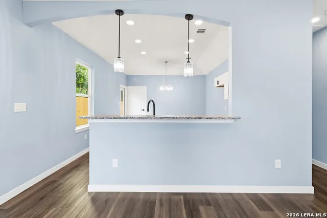 412 MONTICELLO CT San Antonio, TX 78223