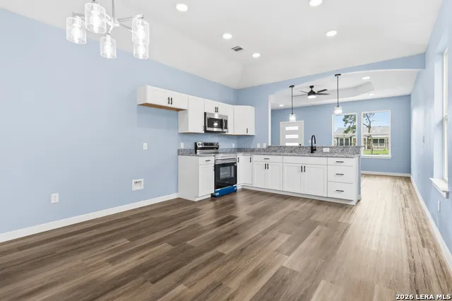 412 MONTICELLO CT San Antonio, TX 78223
