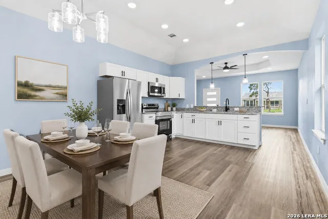 412 MONTICELLO CT San Antonio, TX 78223