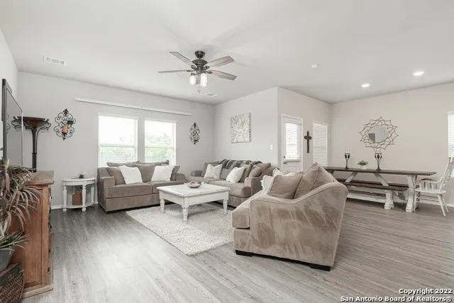 5862 HOPPER CT New Braunfels, TX 78132