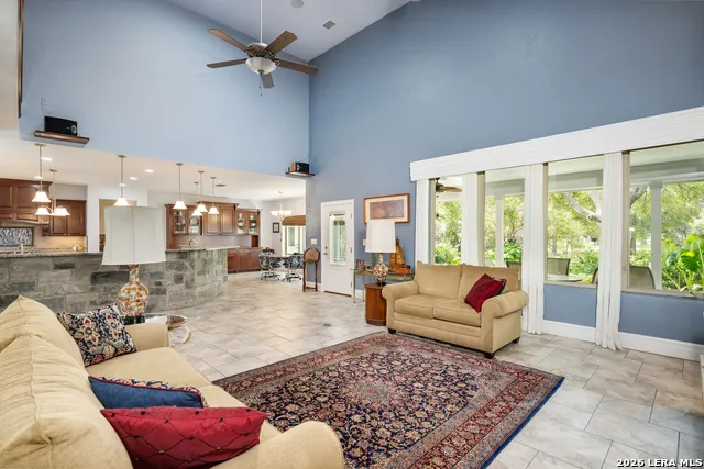 613 SAXET TRL Spring Branch, TX 78070