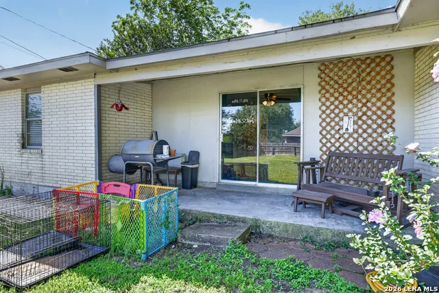 1011 E Hefferman Beeville, TX 78102