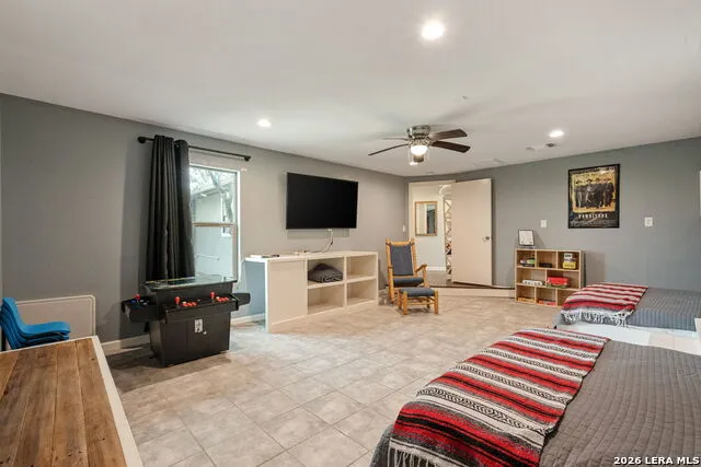 5987 HIGHWAY 27 Center Point, TX 78010
