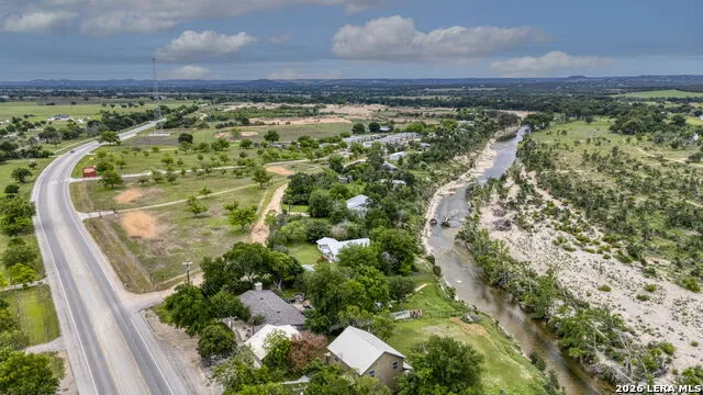 5987 HIGHWAY 27 Center Point, TX 78010