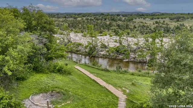 5987 HIGHWAY 27 Center Point, TX 78010