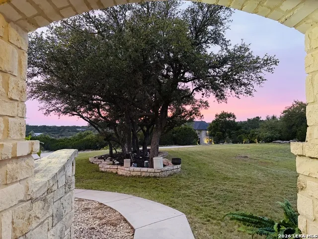 30512 Saddleridge Dr. Bulverde, TX 78163