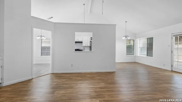 14614 HIGHLAND RDG San Antonio, TX 78233