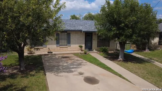 1010 Larisa Circle Eagle Pass, TX 78852