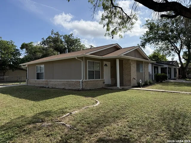 4919 WAYCROSS LN San Antonio, TX 78220