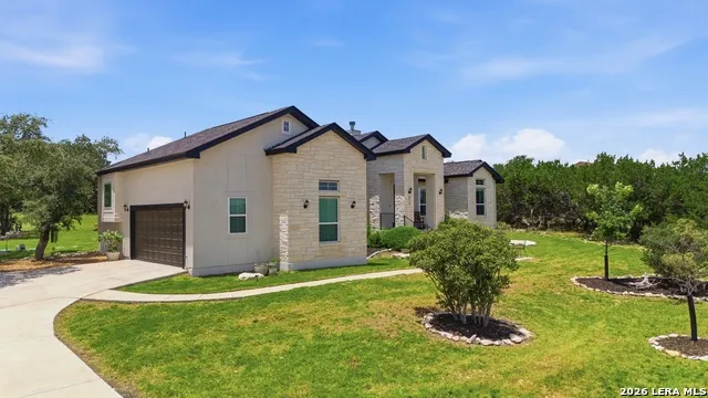 212 HIGH POINT CIR Spring Branch, TX 78070