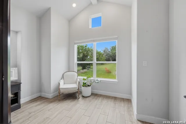 212 HIGH POINT CIR Spring Branch, TX 78070