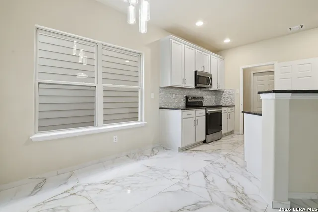 13103 Brook Arbor San Antonio, TX 78232
