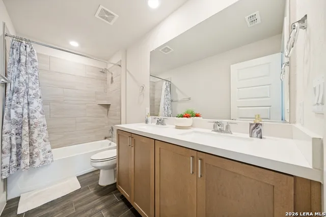 7070 Hayes Horizon San Antonio, TX 78233