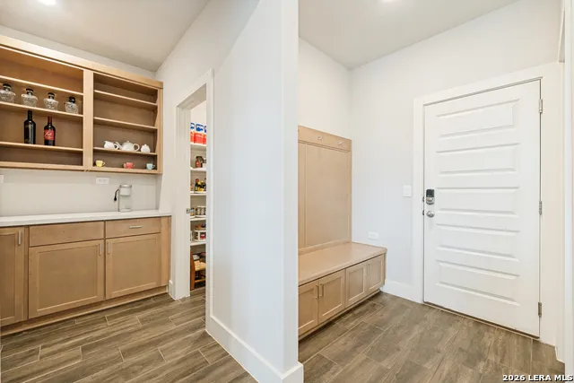 7070 Hayes Horizon San Antonio, TX 78233