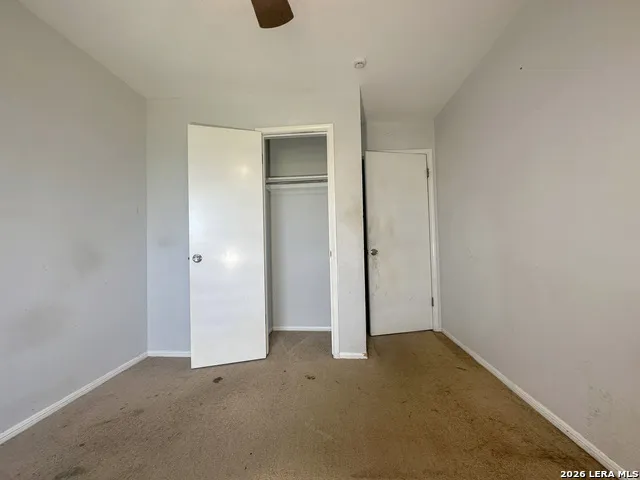 2611 Lakehaven San Antonio, TX 78222