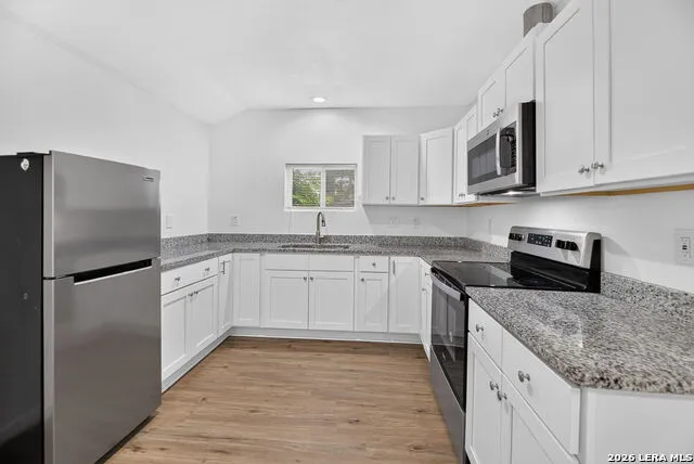 747 BAILEY AVE San Antonio, TX 78210