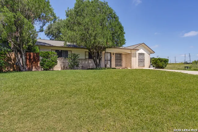 203 Eastover San Antonio, TX 78220