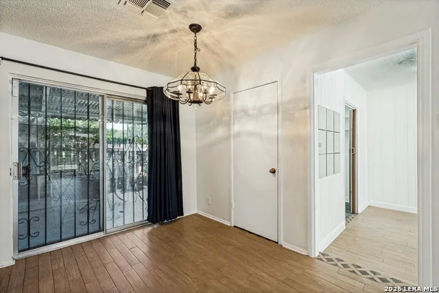 203 Eastover San Antonio, TX 78220