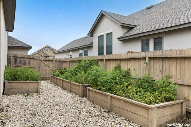 29778 SLATE CRK Boerne, TX 78015