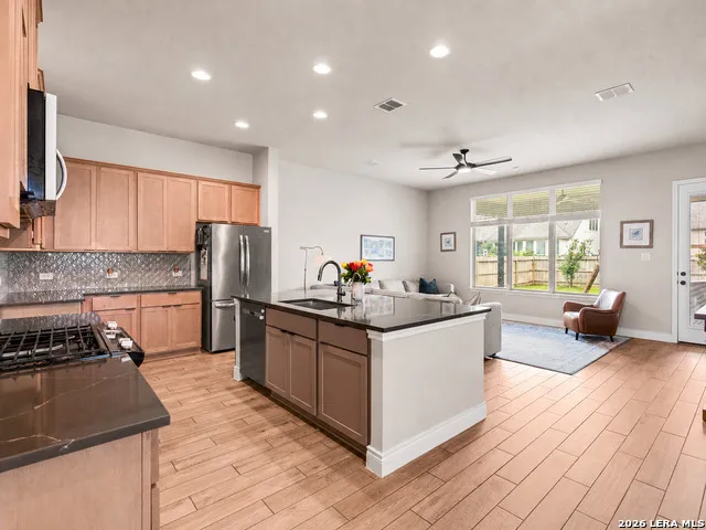 29778 SLATE CRK Boerne, TX 78015