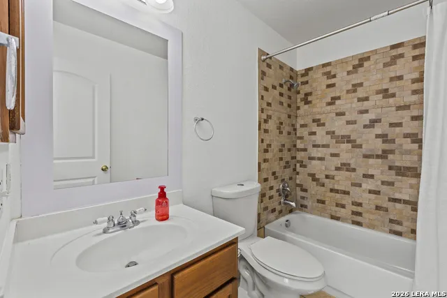 10710 Diamond Rock San Antonio, TX 78251