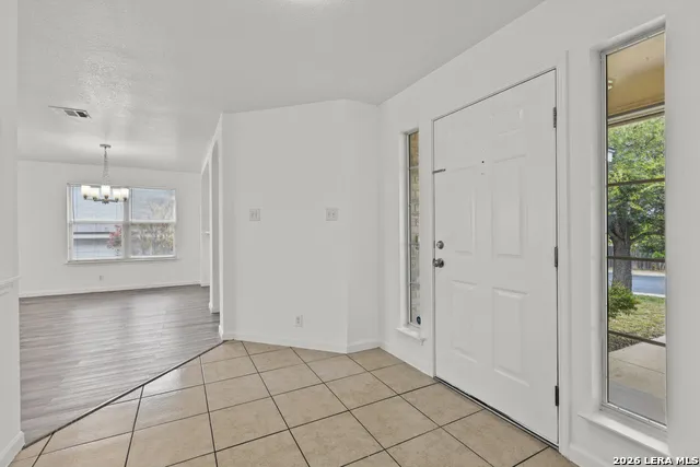 10710 Diamond Rock San Antonio, TX 78251