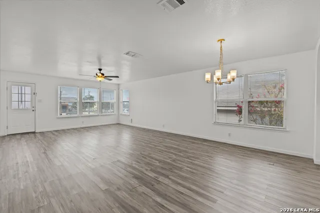10710 Diamond Rock San Antonio, TX 78251