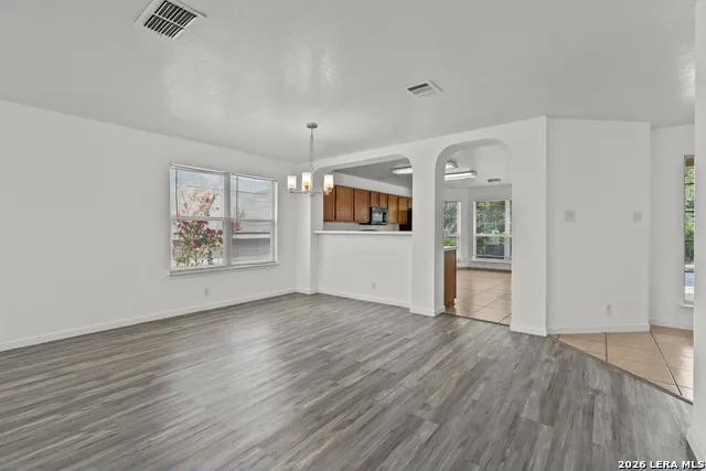 10710 Diamond Rock San Antonio, TX 78251