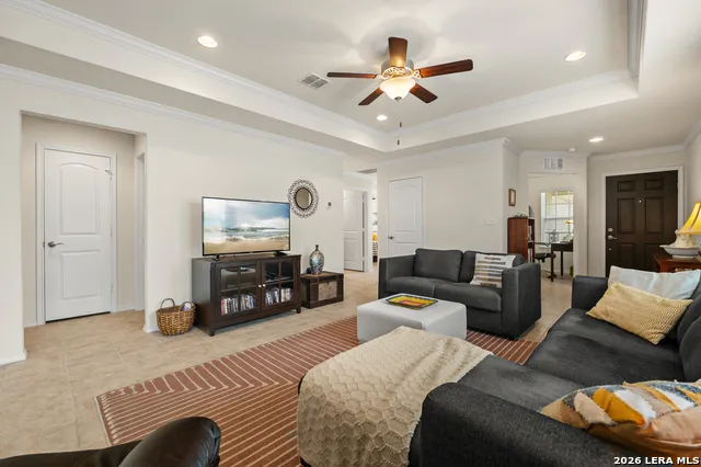 3311 BLOSSOM ROW San Antonio, TX 78253