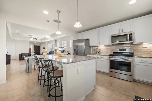 3311 BLOSSOM ROW San Antonio, TX 78253