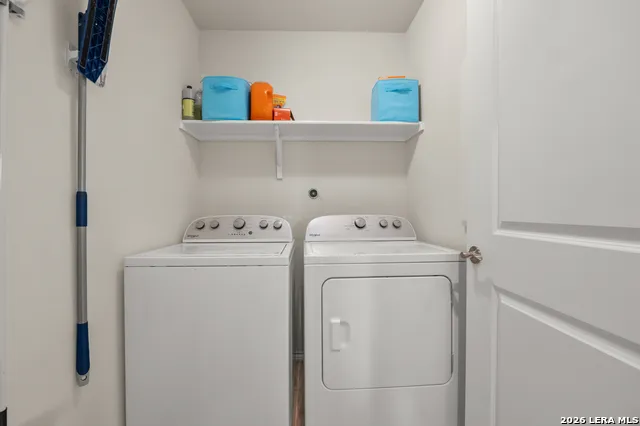 3311 BLOSSOM ROW San Antonio, TX 78253