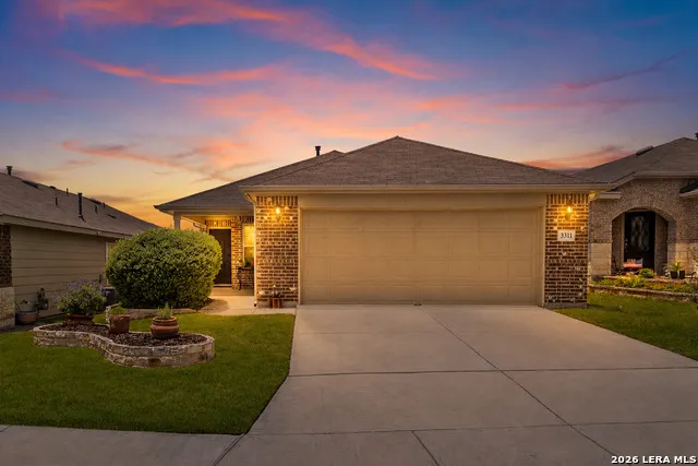 3311 BLOSSOM ROW San Antonio, TX 78253