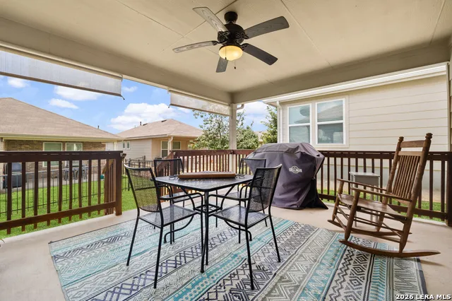3311 BLOSSOM ROW San Antonio, TX 78253