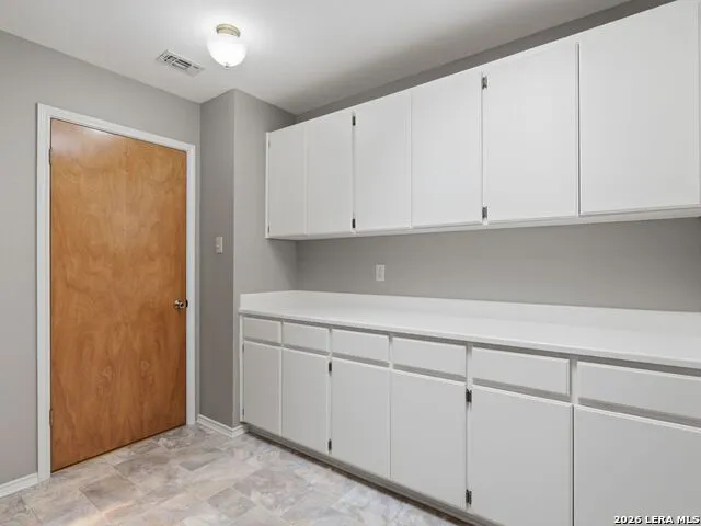 526 Riverside Dr New Braunfels, TX 78130