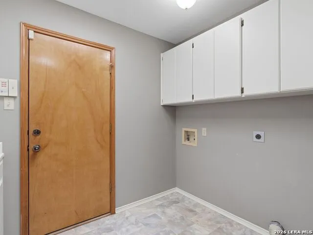526 Riverside Dr New Braunfels, TX 78130