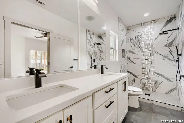 673 Mockingbird Cv Spring Branch, TX 78070