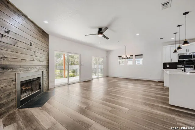 673 Mockingbird Cv Spring Branch, TX 78070