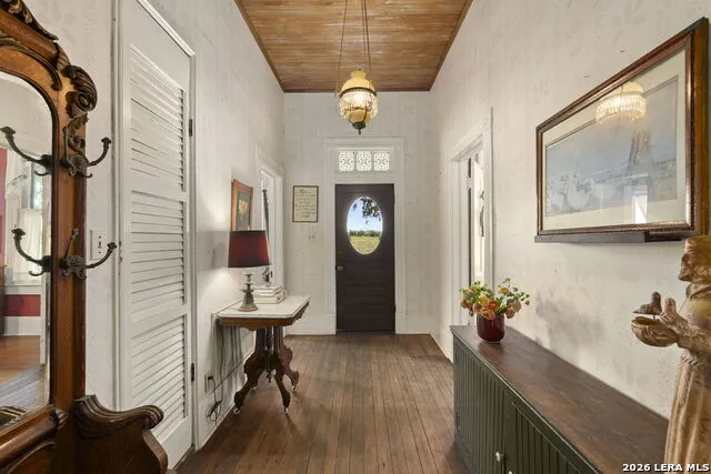 112 N. River Bend Road Comfort, TX 78013