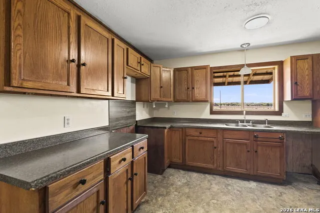 112 N. River Bend Road Comfort, TX 78013