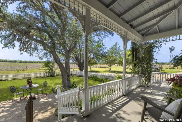 112 N. River Bend Road Comfort, TX 78013