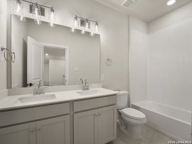 4186 Garden Path Schertz, TX 78124