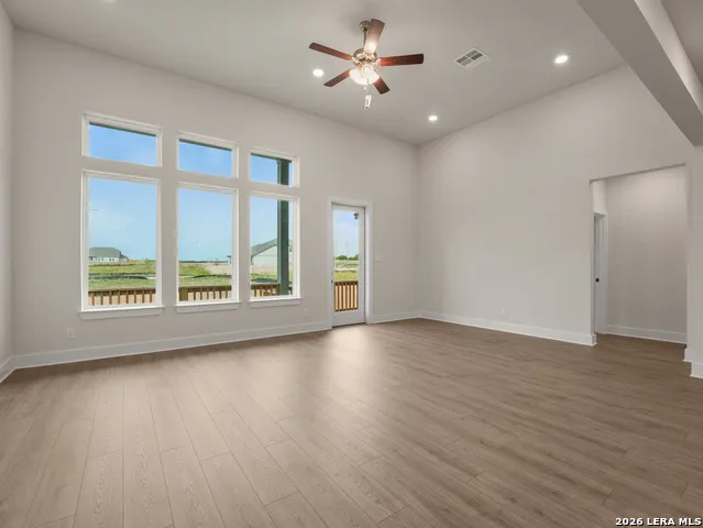 4186 Garden Path Schertz, TX 78124