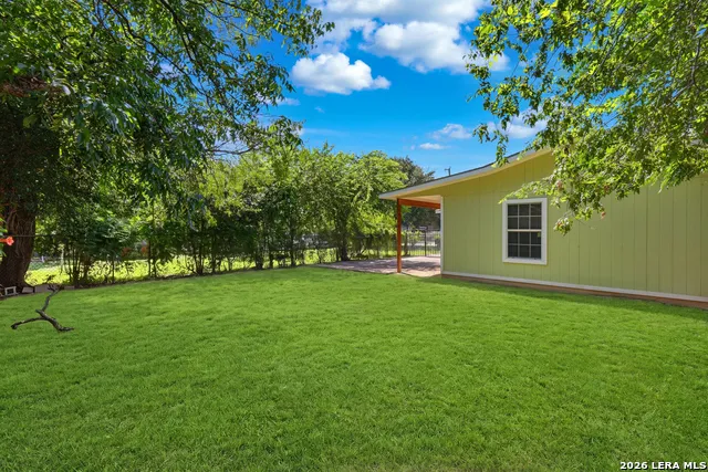 435 W Baylor San Antonio, TX 78204